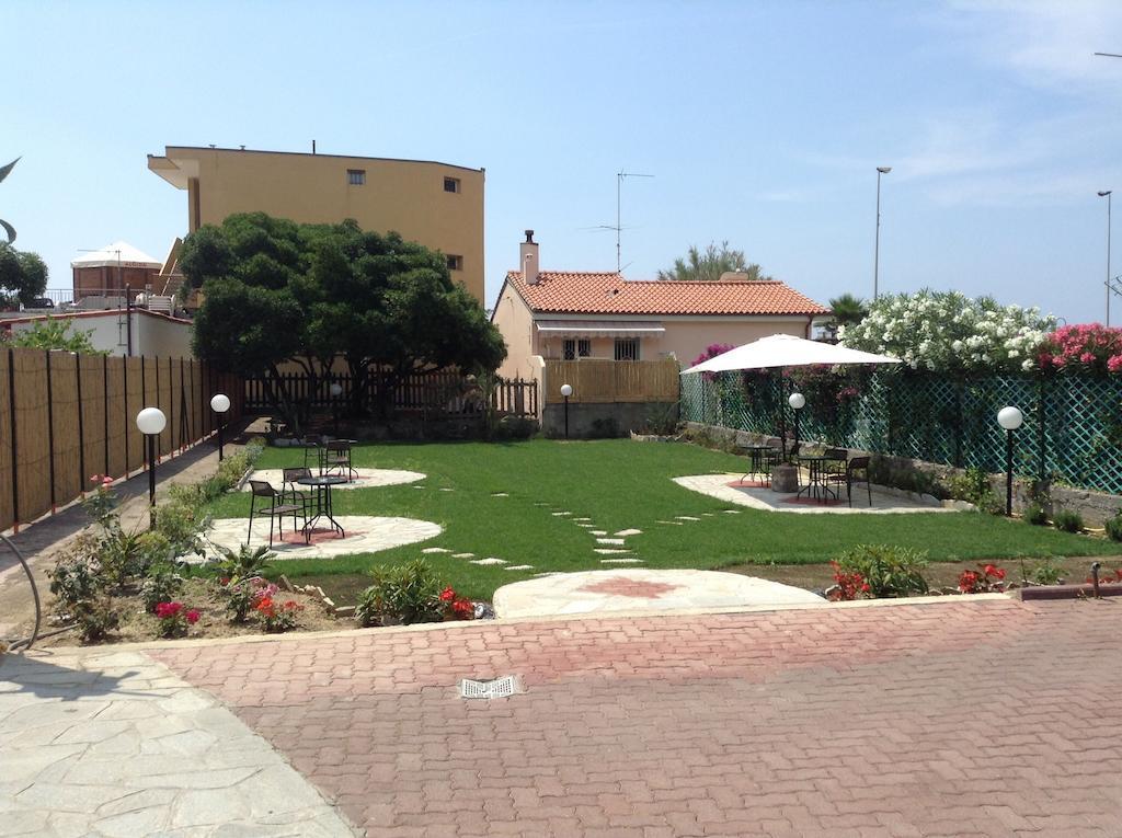 Villa Le Logge Ventimiglia Kültér fotó